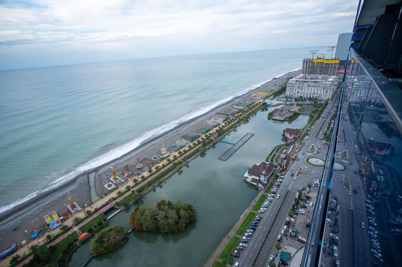 Orbi City Apartment Downtown Batumi Luaran gambar